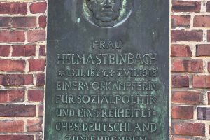 Gedenktafel Helma Steinbach